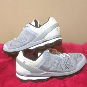 ON Cloud Cloud Surfer Size 12.5